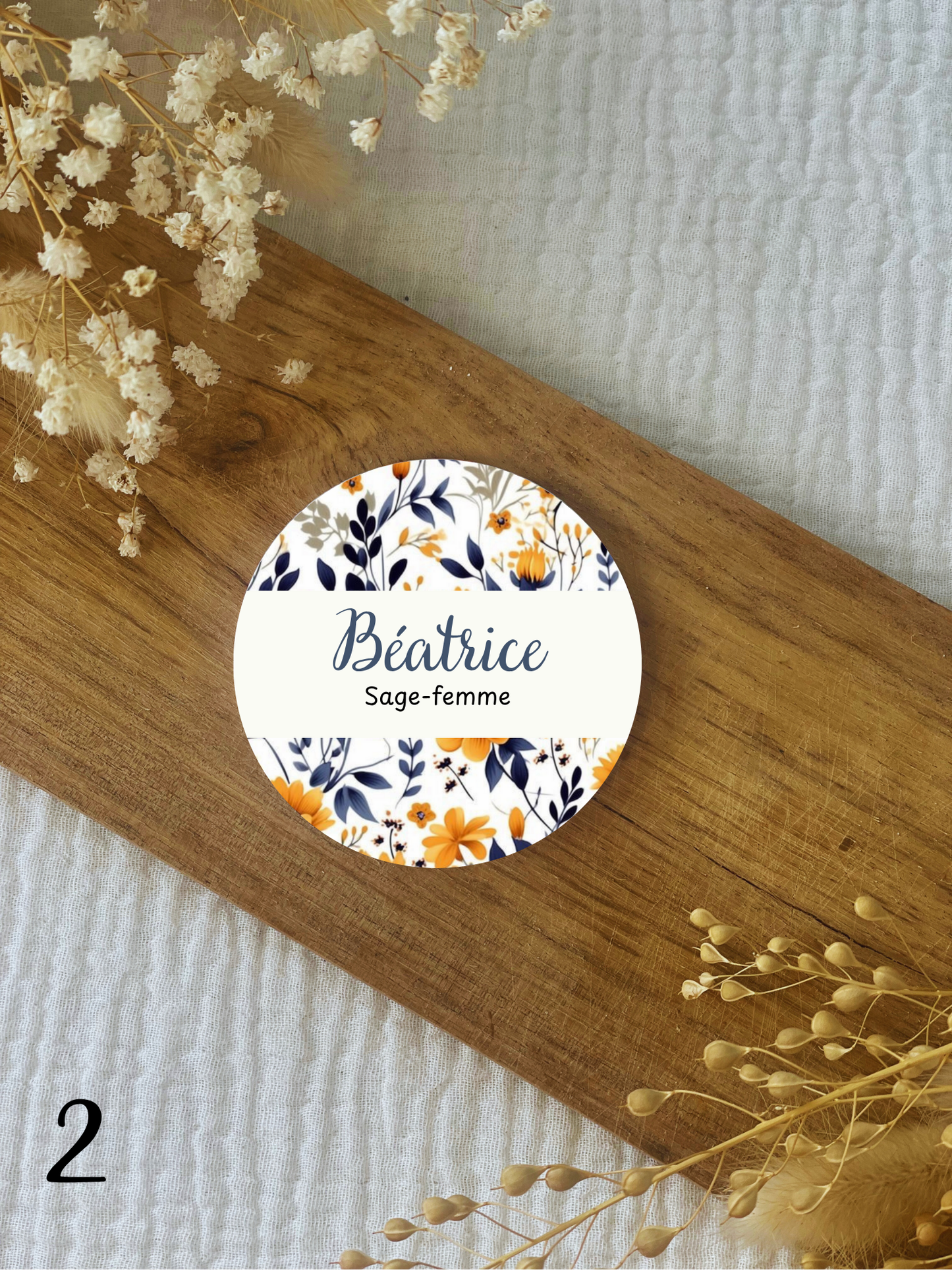 Badge soignant personnalisé 75mm Fleurs