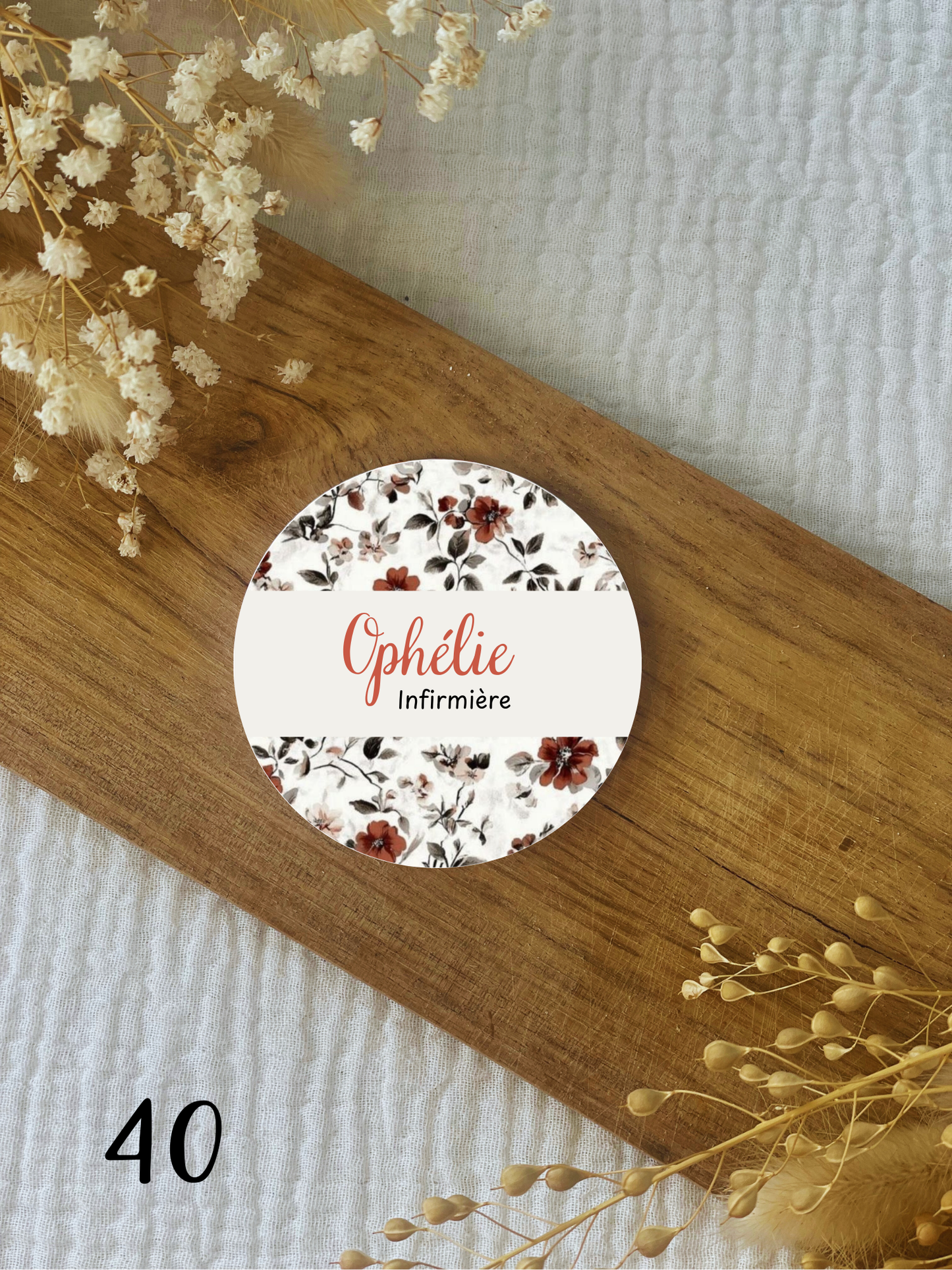 Badge soignant personnalisé 75mm Fleurs