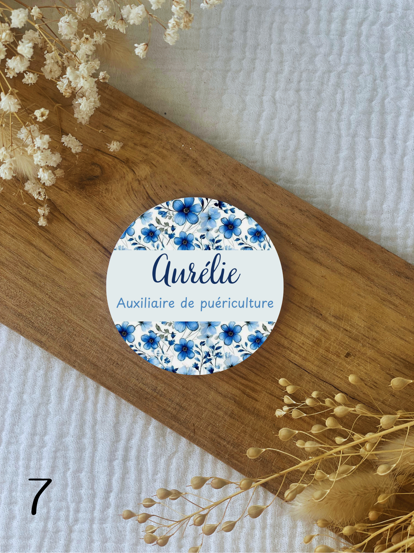 Badge soignant personnalisé 75mm Fleurs