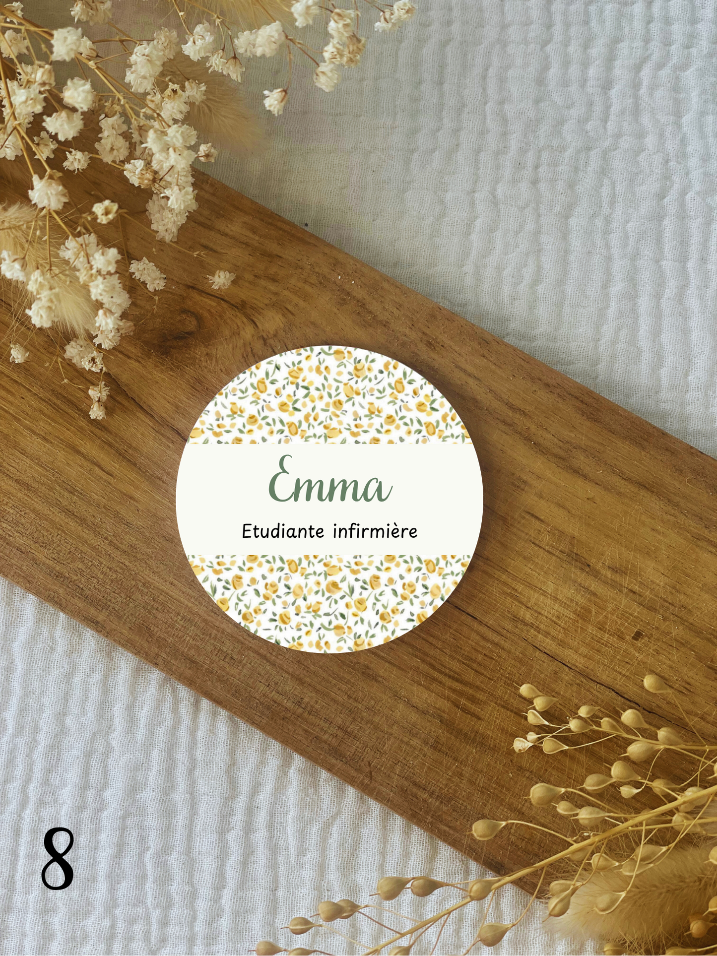 Badge soignant personnalisé 75mm Fleurs