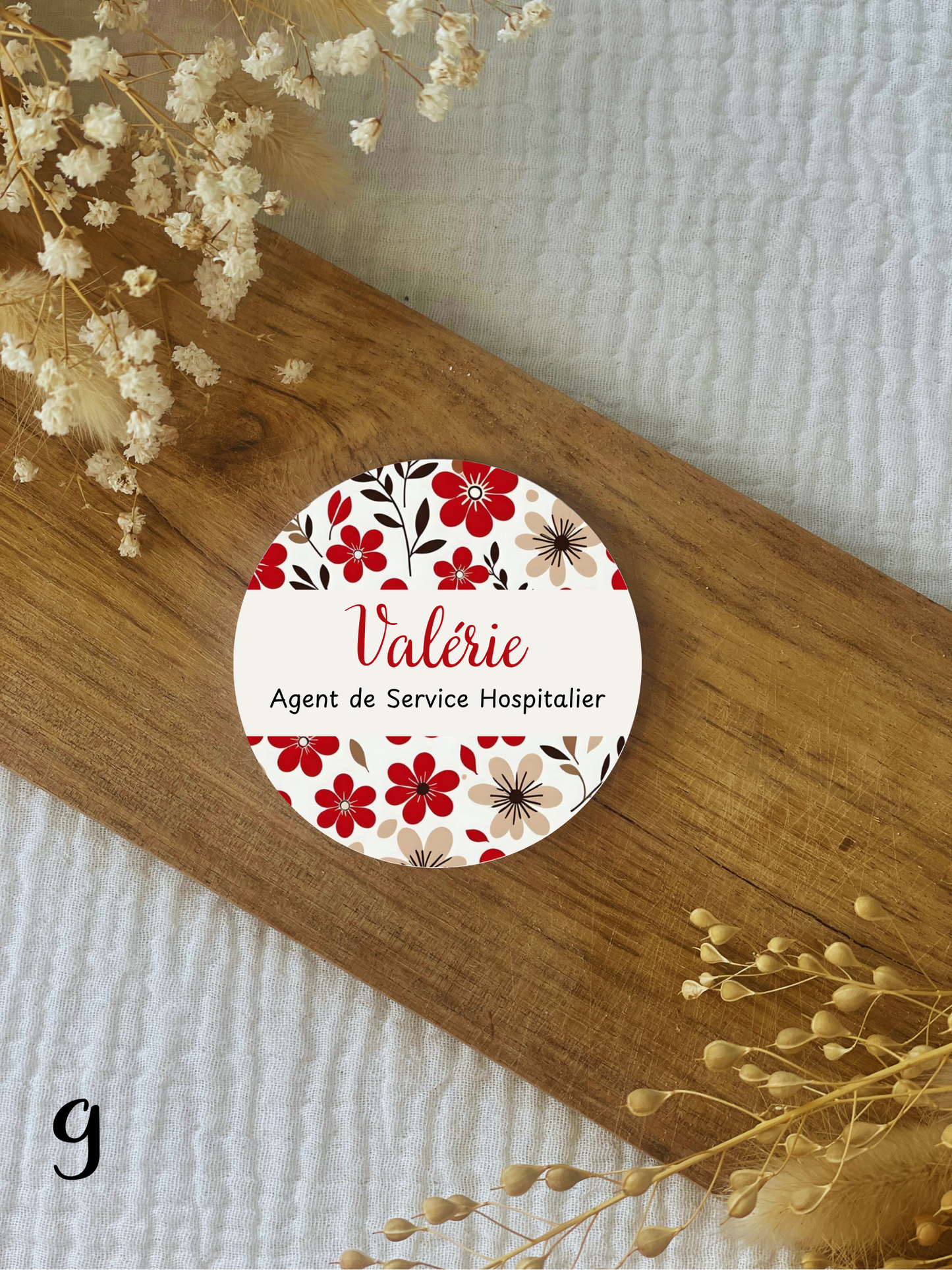 Badge soignant personnalisé 75mm Fleurs