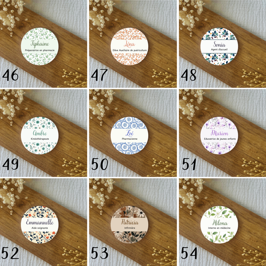 Badge soignant personnalisé 75mm feuillage